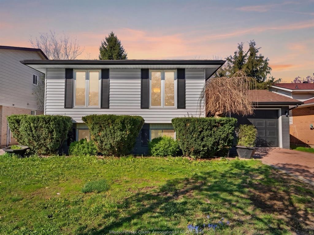 MLS# 26010645: 3195 Conservation Drive, Windsor, Canada