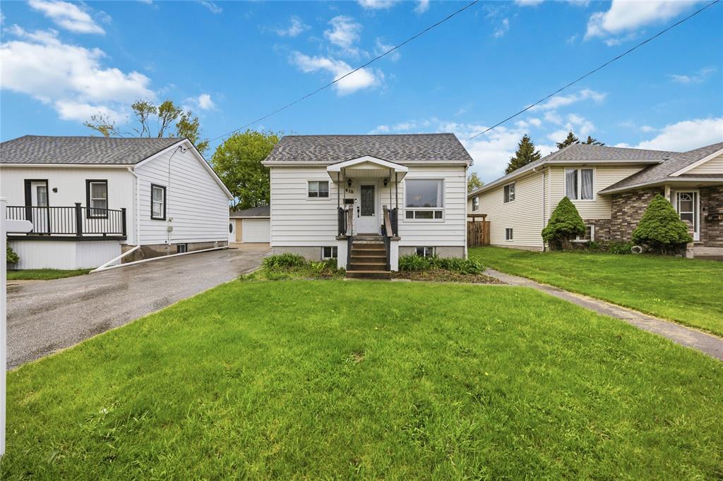 MLS# 26010743: 615 COPLAND Road, Sarnia, Canada