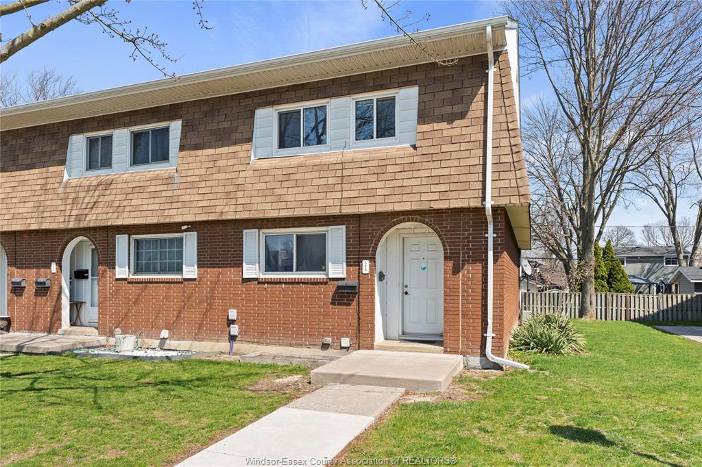 MLS# 26010813: 5513 CORONATION, Windsor, Canada