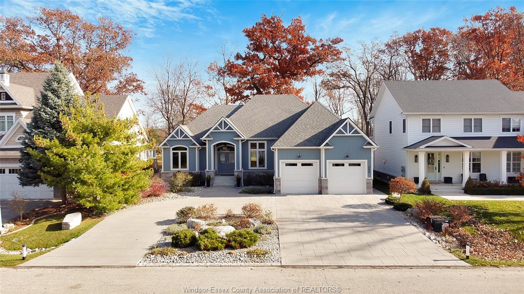 MLS# 26010887: 295 CRYSTAL BAY Drive, Amherstburg, Canada
