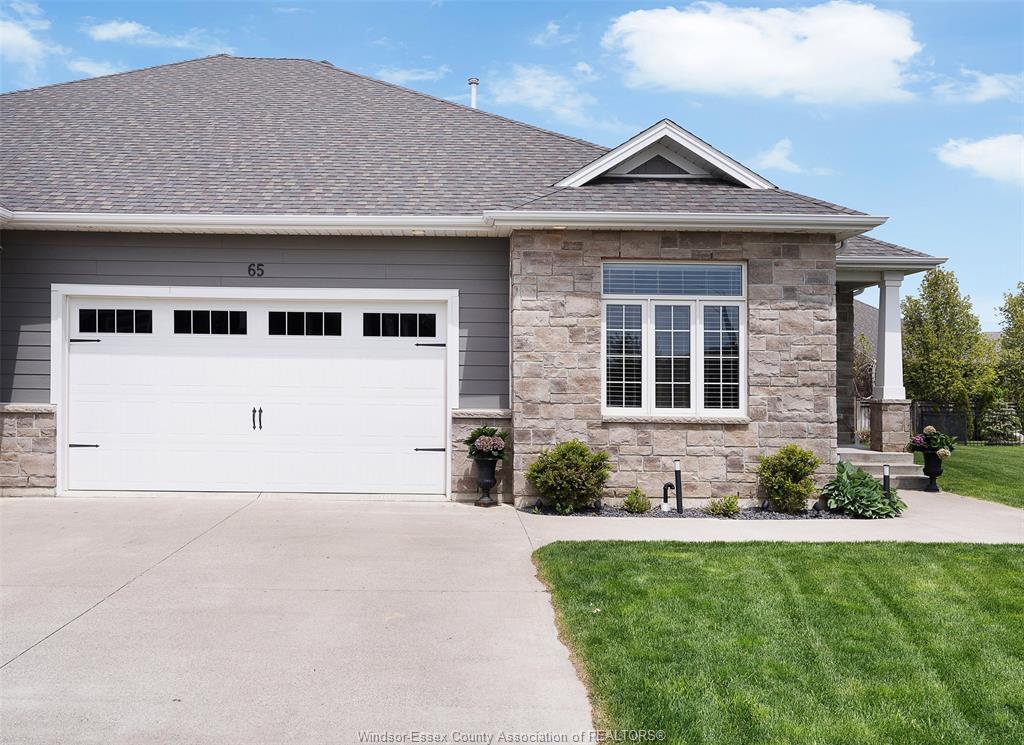 MLS# 26010912: 65 ROBIN Court, Kingsville, Canada