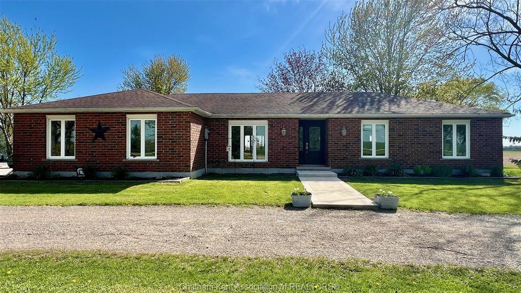 MLS# 26010897: 19712 Lagoon Road, Blenheim, Canada