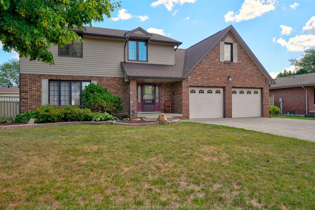 MLS# 26010993: 2036 LESPERANCE Road, Tecumseh, Canada
