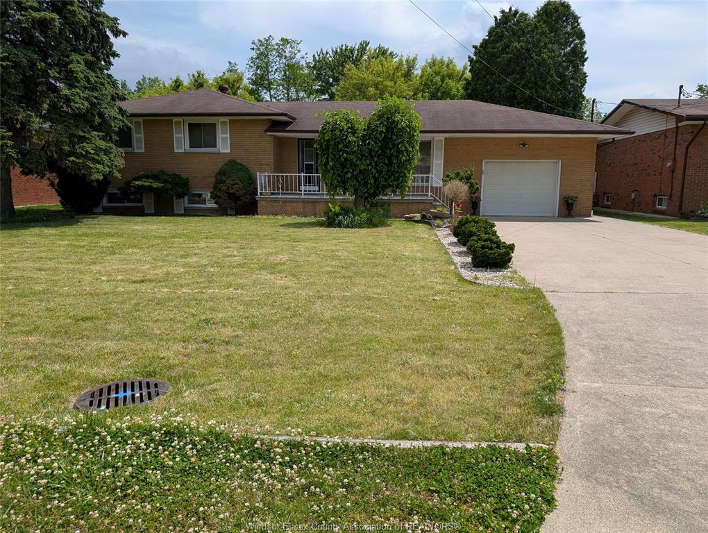 MLS# 26011112: 1867 KENT, Windsor, Canada
