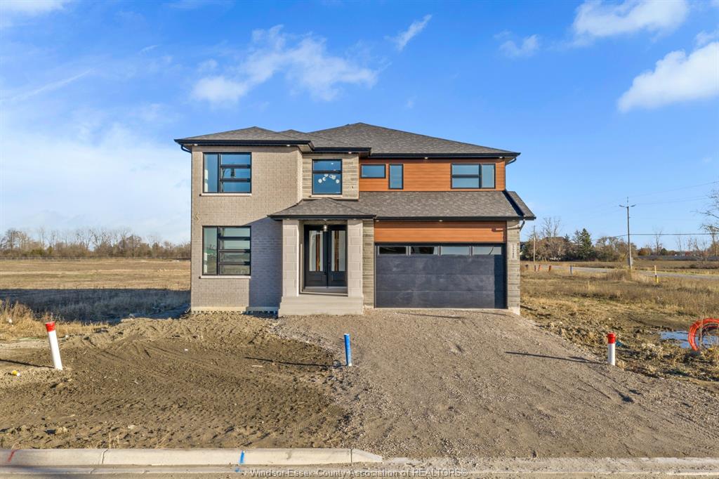 MLS# 26011223: 5208 AIDEN Avenue, Tecumseh, Canada