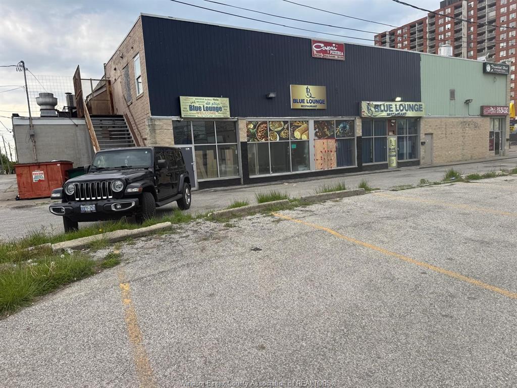 MLS# 26011244: 618 GOYEAU, Windsor, Canada