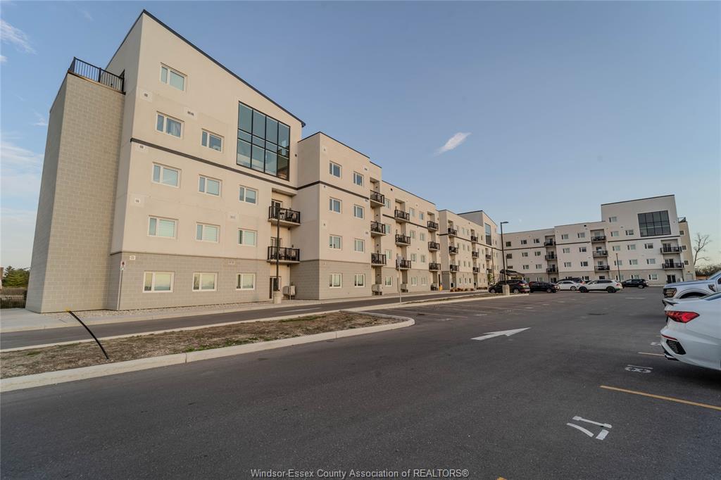MLS# 26011230: 1900 6th Concession  Unit# 410, LaSalle, Canada
