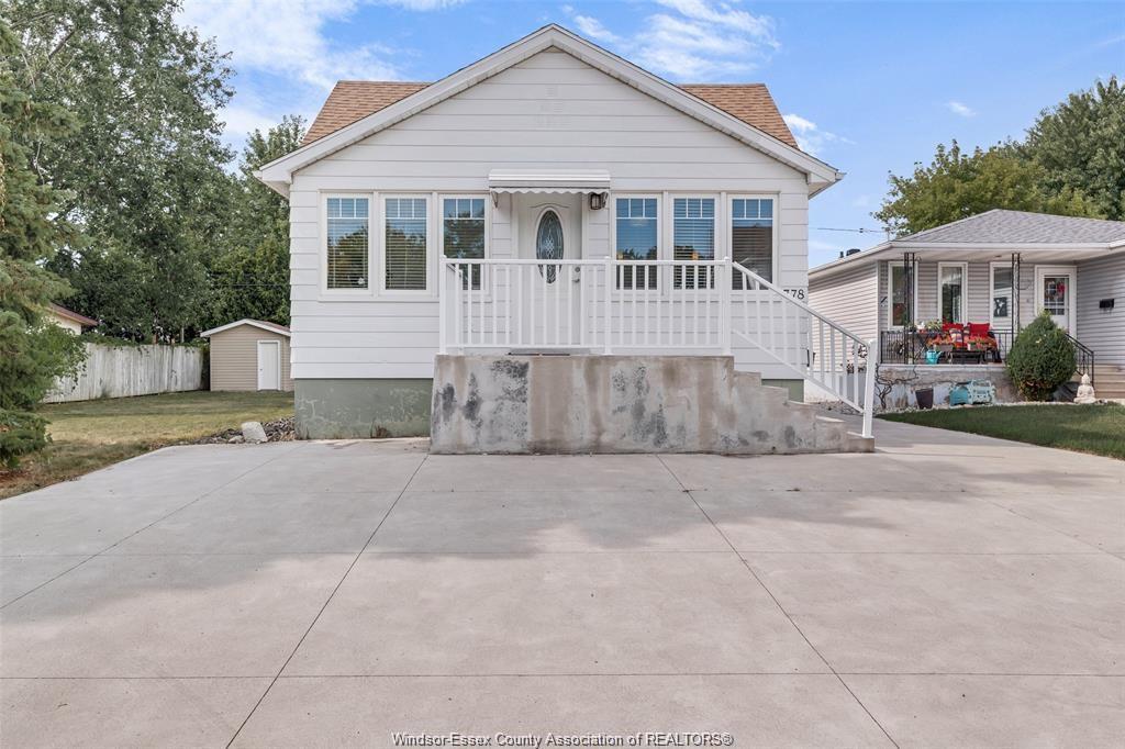 MLS# 26011476: 778 HILDEARDE, Windsor, Canada