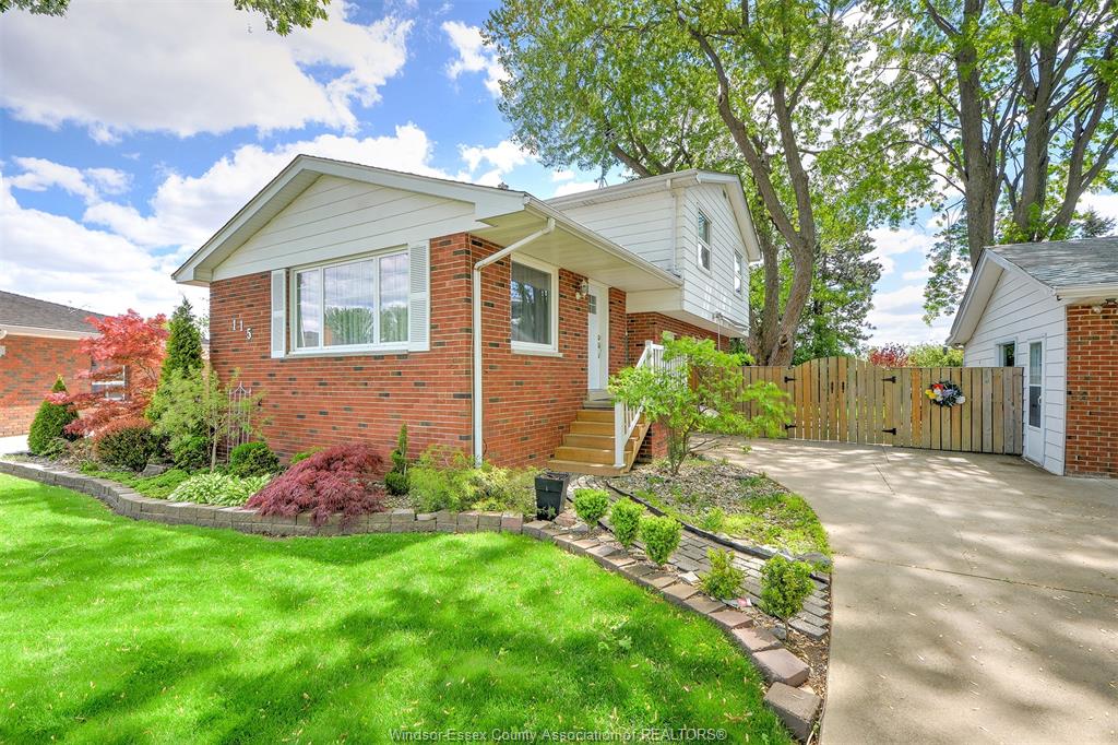 MLS# 26011488: 115 MAIN Street, Amherstburg, Canada