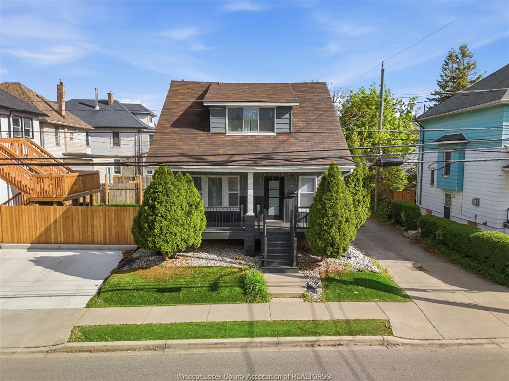 MLS# 26011487: 1255 ASSUMPTION, Windsor, Canada