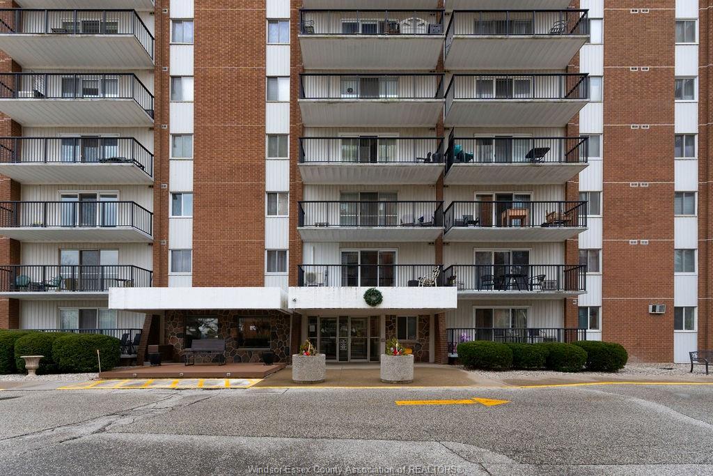 MLS# 26011570: 8591 RIVERSIDE DRIVE EAST  Unit# 1008, Windsor, Canada