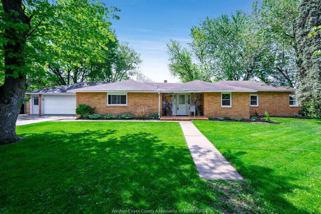 MLS# 26011577: 52 Robinson Street, Wheatley, Canada