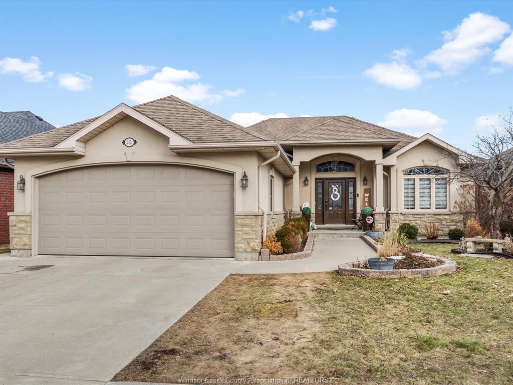 MLS# 26011597: 202 ELLISON, Leamington, Canada