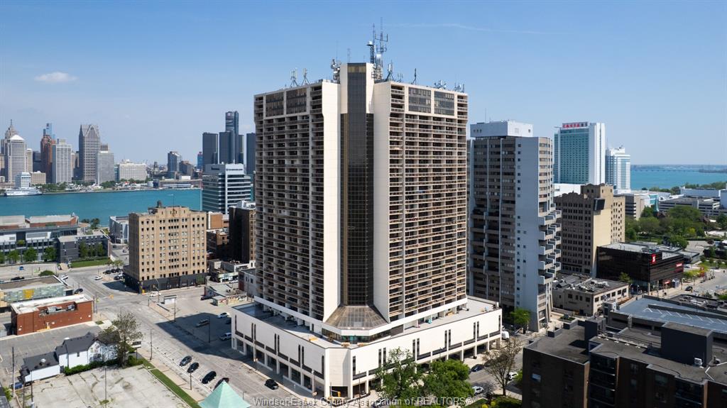 MLS# 26011655: 150 PARK Street Unit# 1601, Windsor, Canada