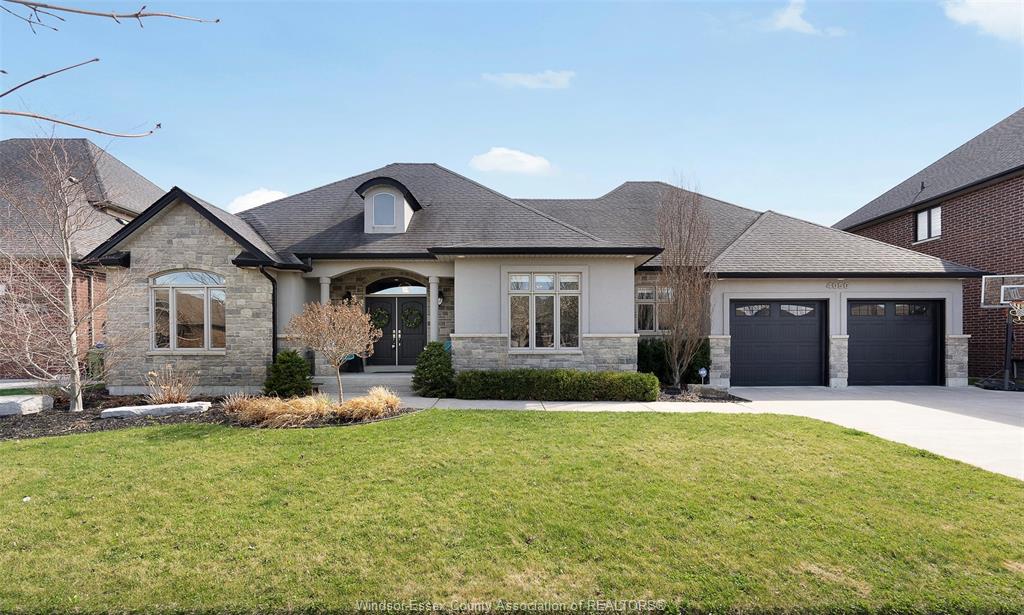 MLS# 26011688: 4050 ST. FRANCIS Crescent, LaSalle, Canada