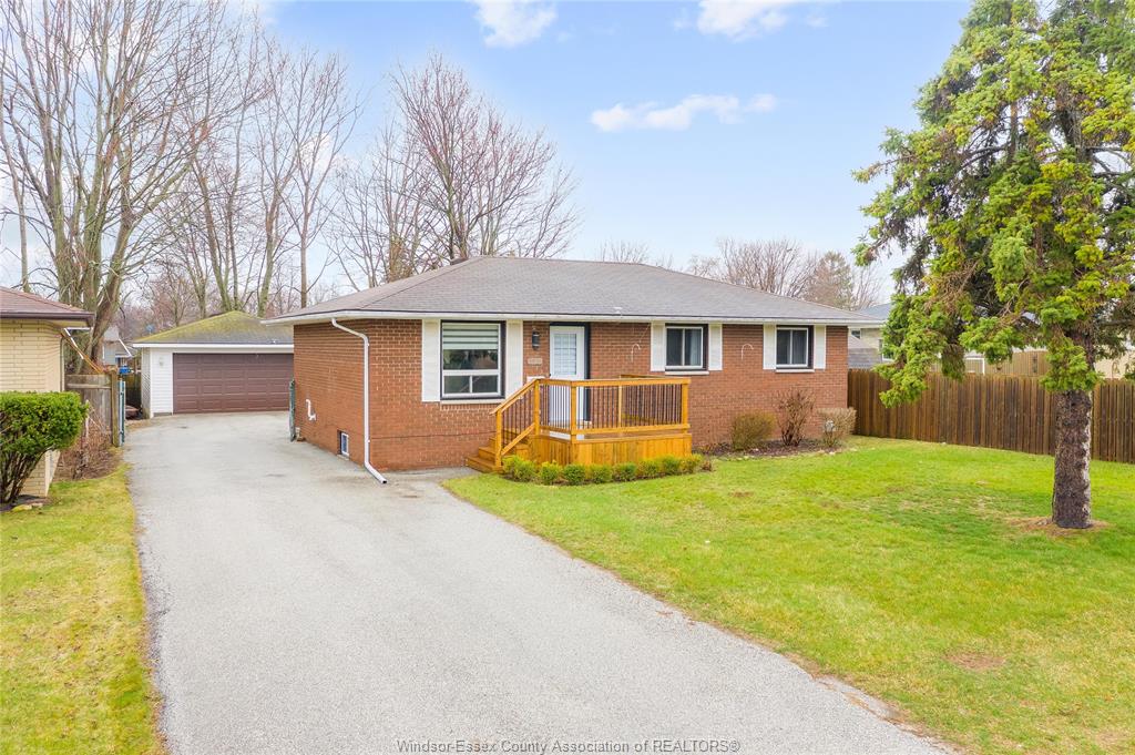 MLS# 26011491: 177 OWENWOOD, Kingsville, Canada