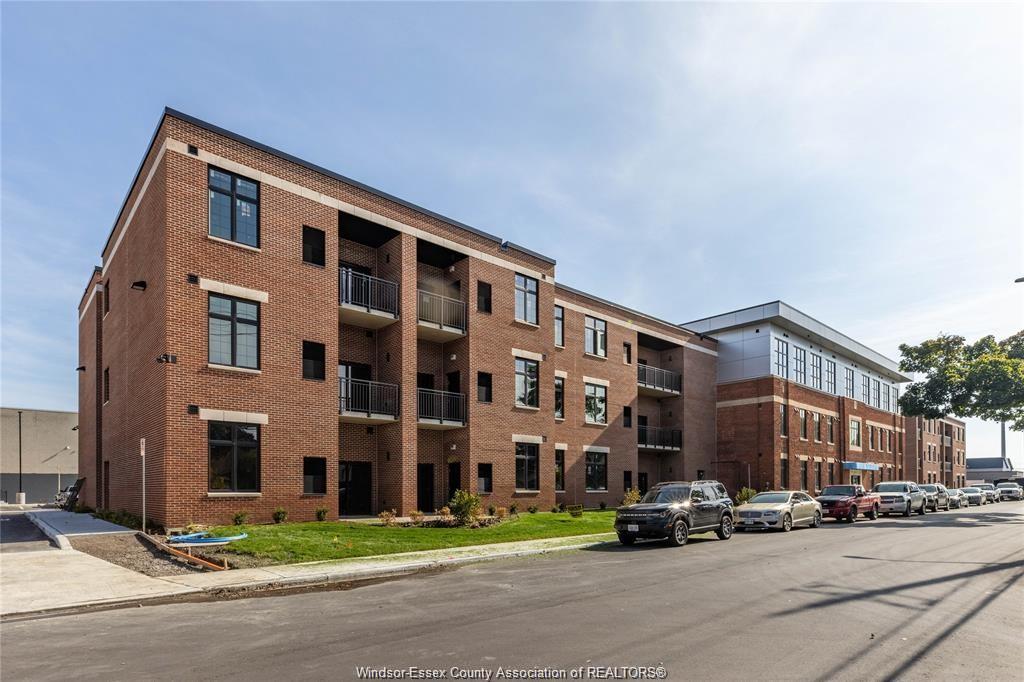 MLS# 26011713: 1370 ARGYLE  Unit# 309, Windsor, Canada