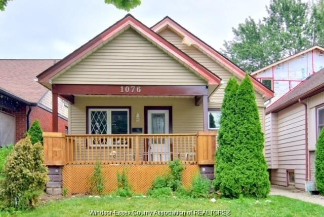 MLS# 26011815: 1076 JANETTE Avenue Unit# MAIN, Windsor, Canada