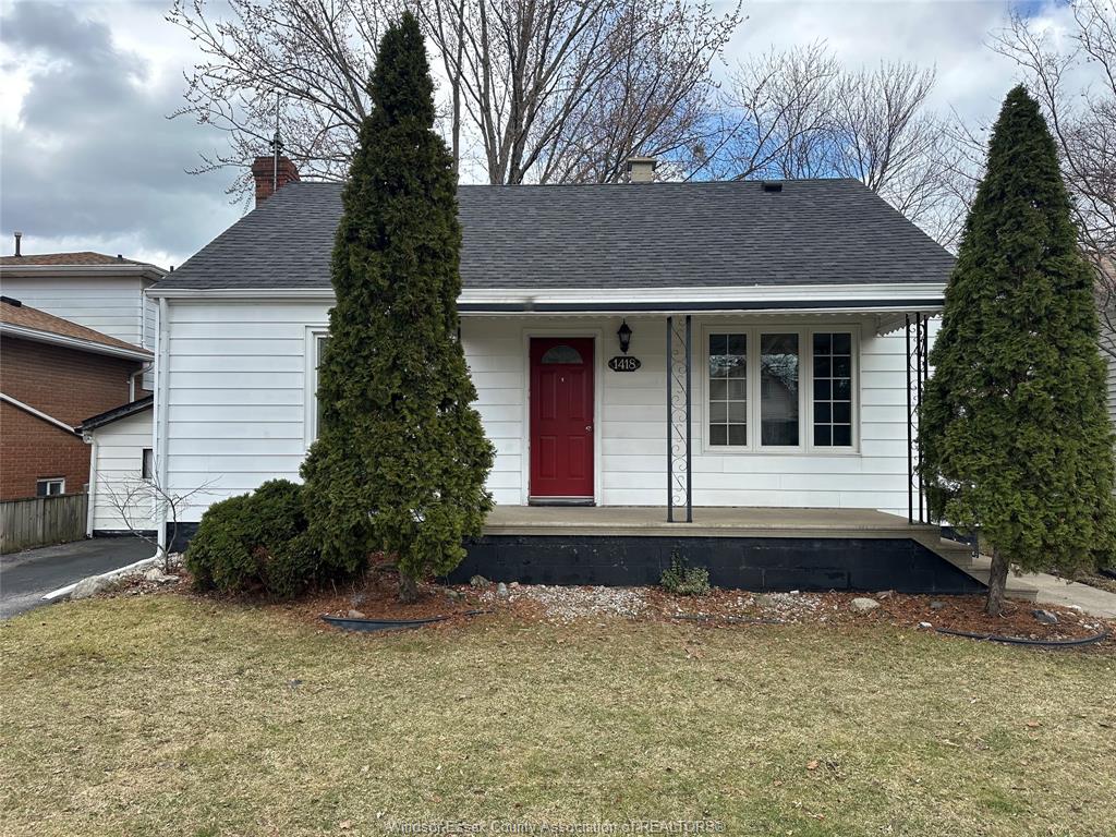 MLS# 26011846: 1418 PILLETTE Road, Windsor, Canada