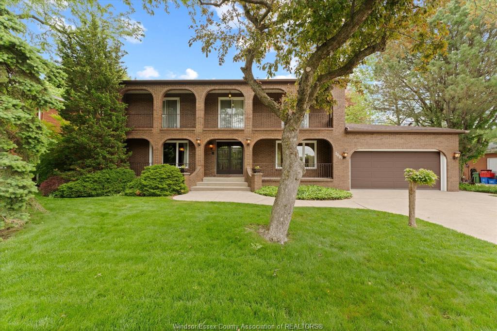 MLS# 26011842: 3696 Huntington Avenue, Windsor, Canada