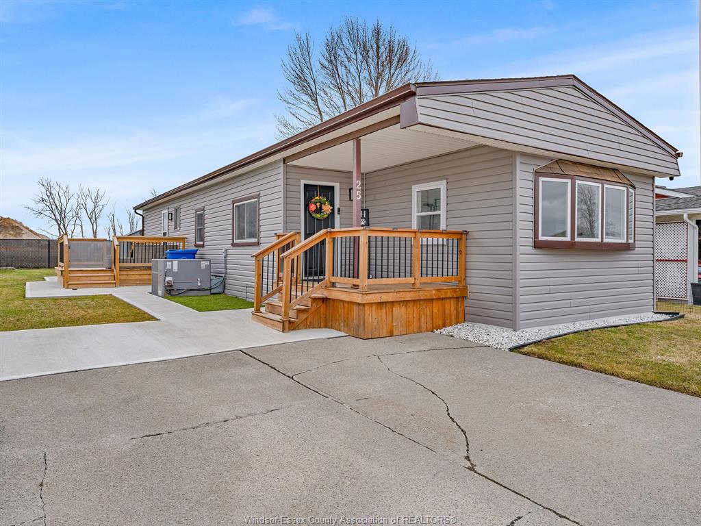 MLS# 26012057: 25 PARKSIDE, McGregor, Canada