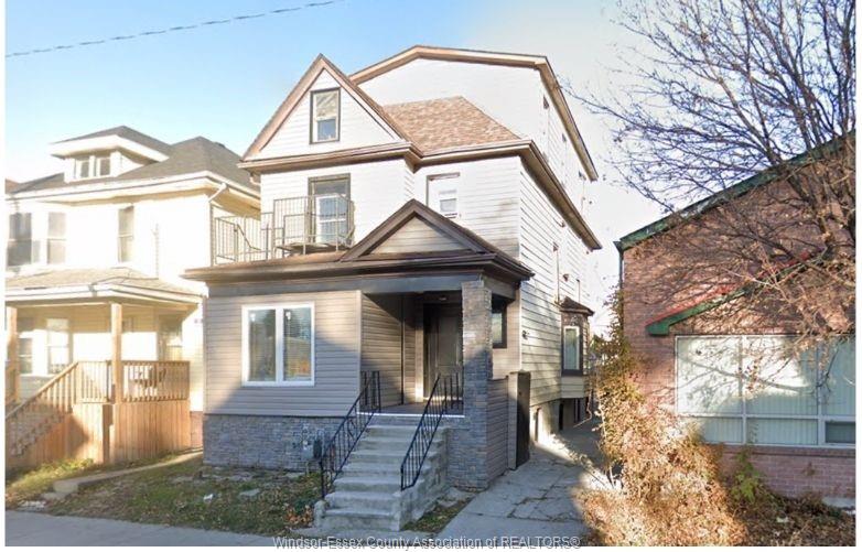 MLS# 26012134: 446 WYANDOTTE Street, Windsor, Canada
