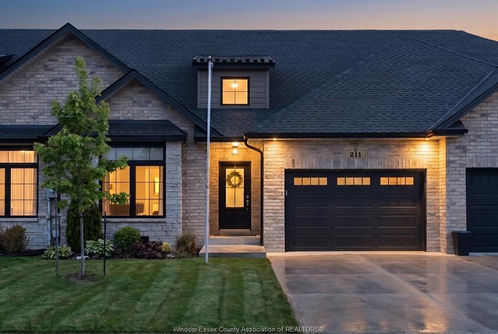 MLS# 26011969: 211 LIVINGSTONE Crescent, Amherstburg, Canada