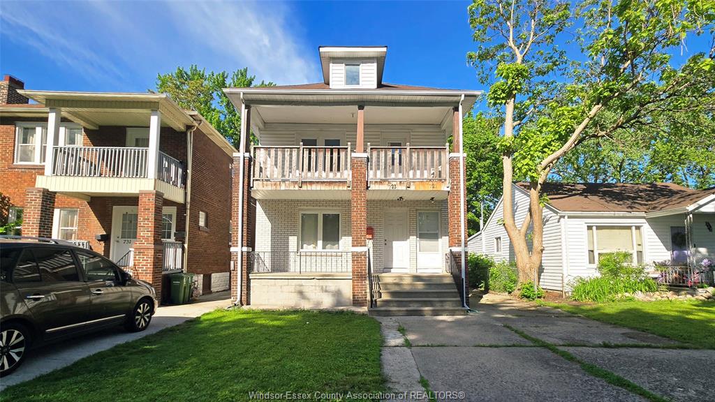 MLS# 26012123: 721-723 CAMPBELL Avenue, Windsor, Canada