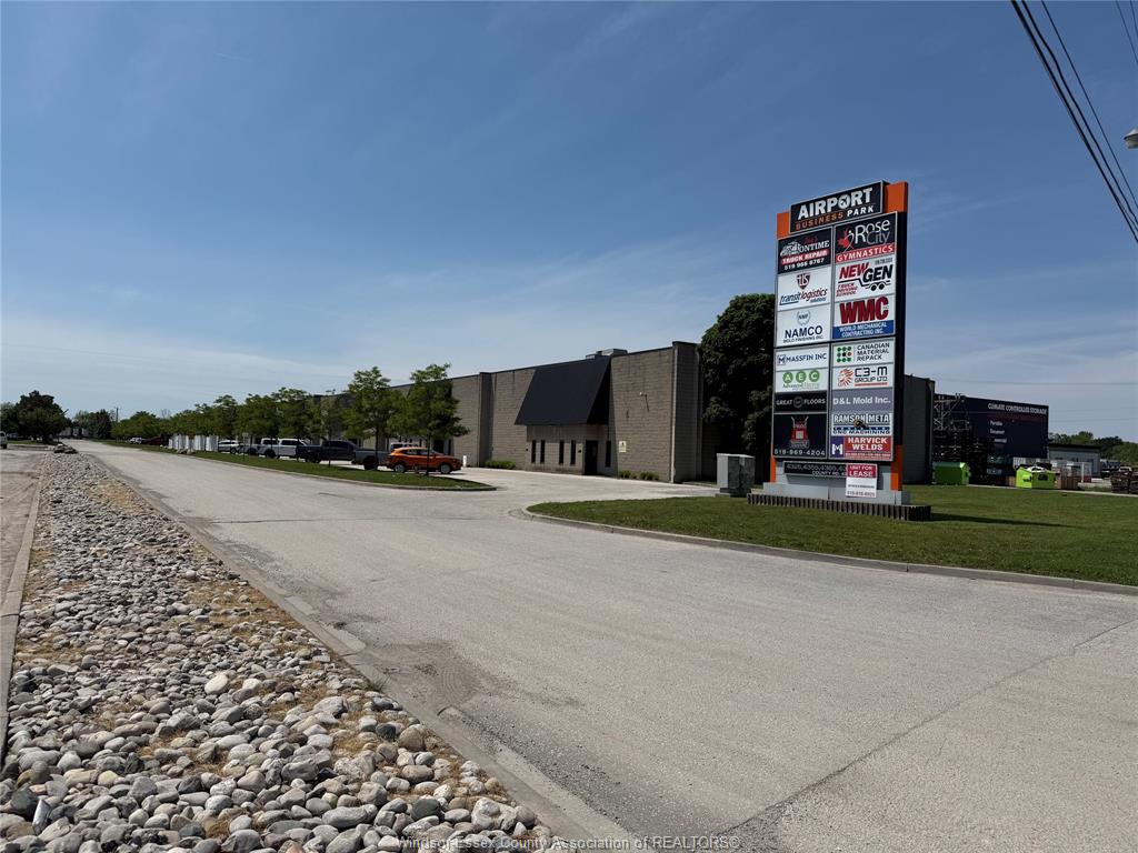 MLS# 26012397: 4325 County Rd 42  Unit# 9, Tecumseh, Canada