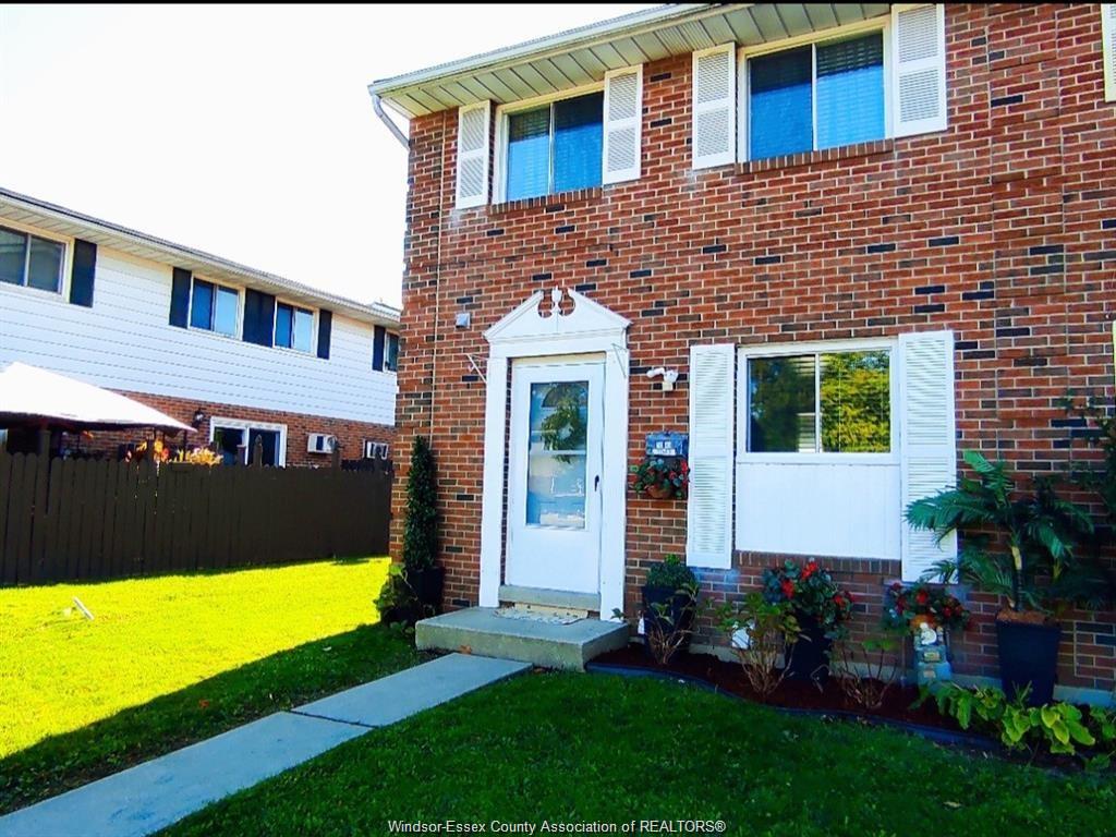 MLS# 26012403: 3049 MEADOWBROOK  Unit# 29, Windsor, Canada