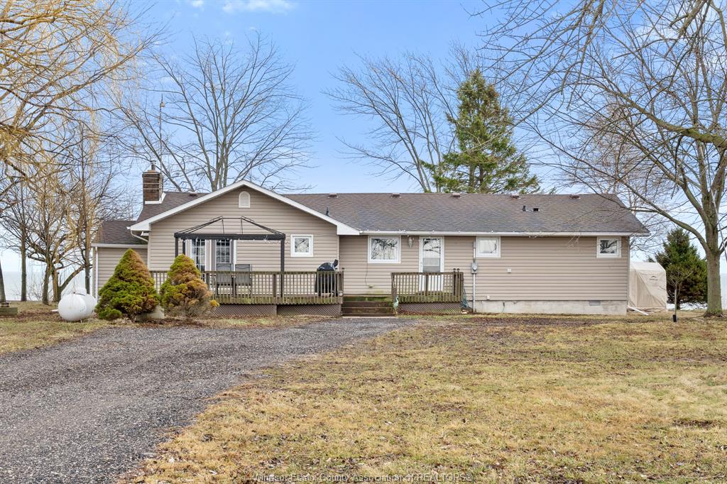 MLS# 26012392: 1956 Ocean Boulevard, Wheatley, Canada