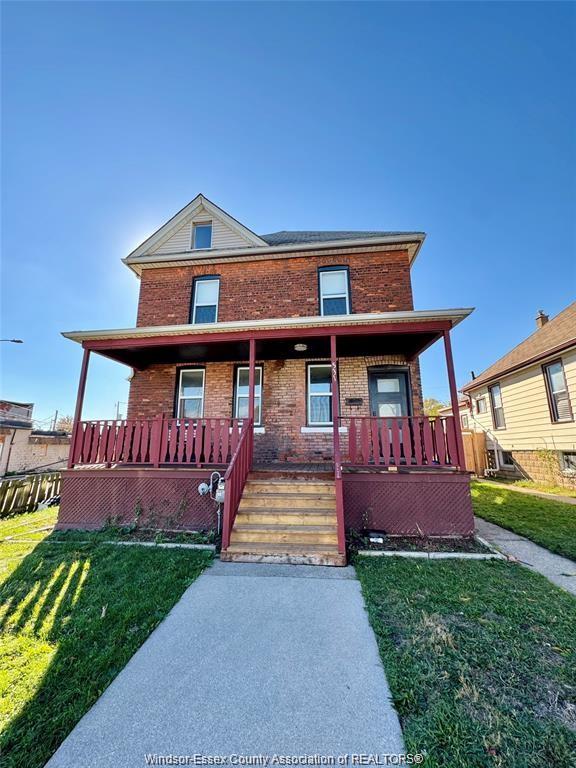 MLS# 26012448: 531 LANGLOIS, Windsor, Canada