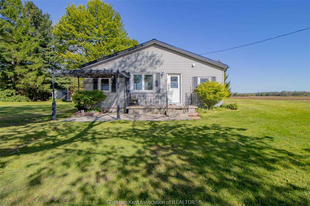 MLS# 26011316: 1244 COLTSFOOT Drive, Newbury, Canada