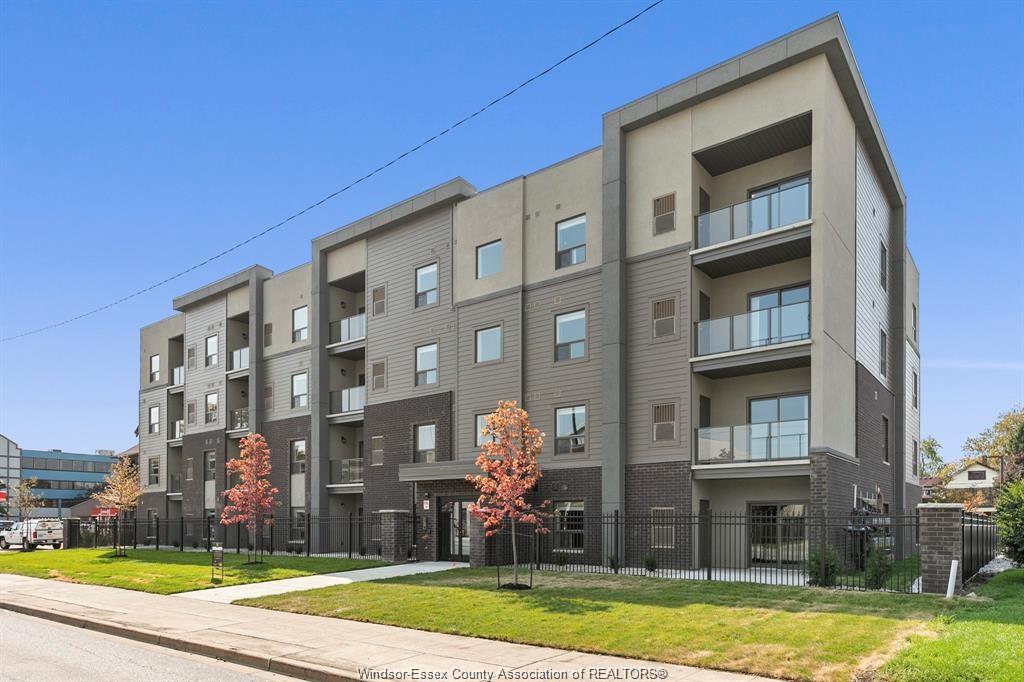 MLS# 26012469: 955 OUELLETTE Avenue Unit# 102, Windsor, Canada
