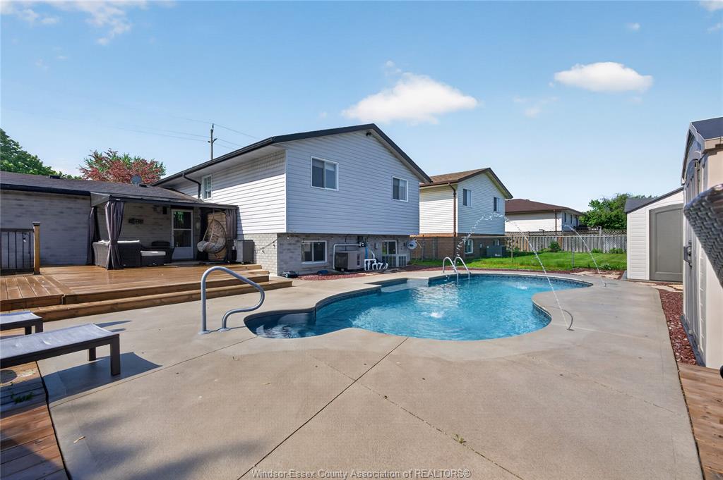 MLS# 26012527: 8492 Jerome, Windsor, Canada