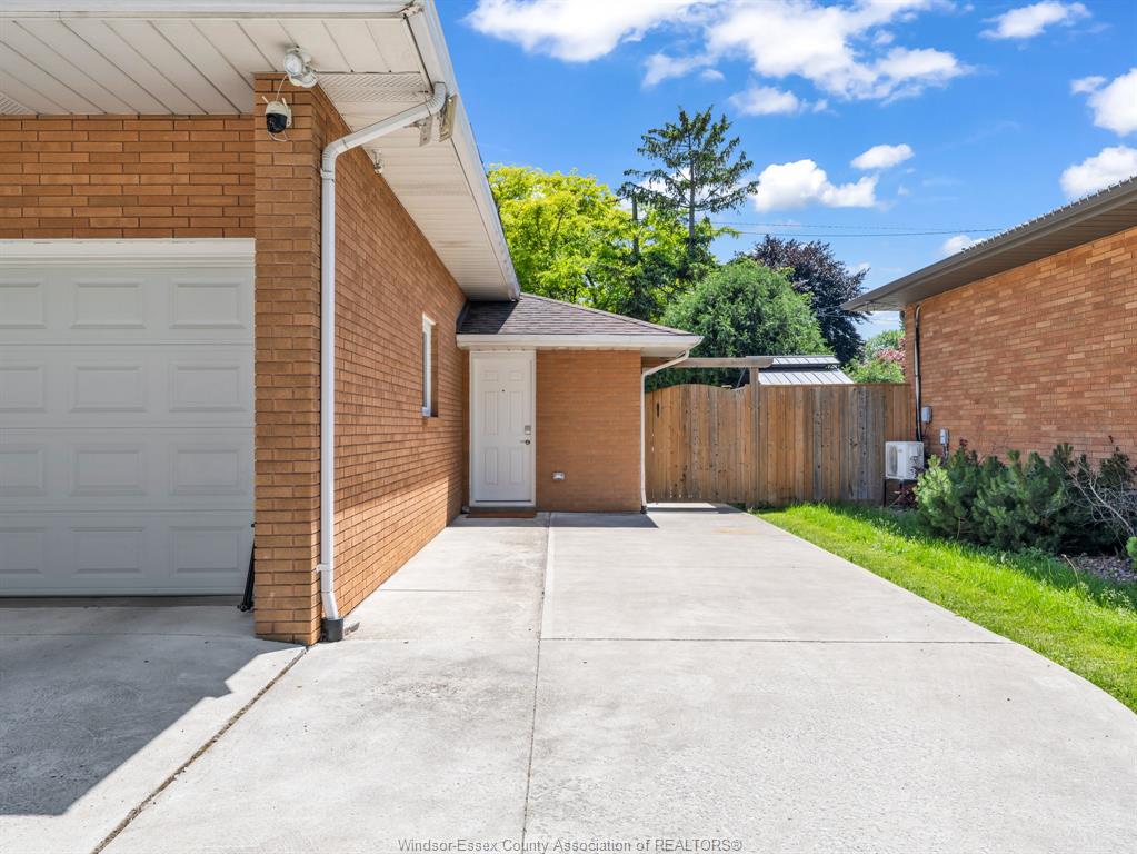 MLS# 26012542: 675 BEDFORD  Unit# B, Windsor, Canada