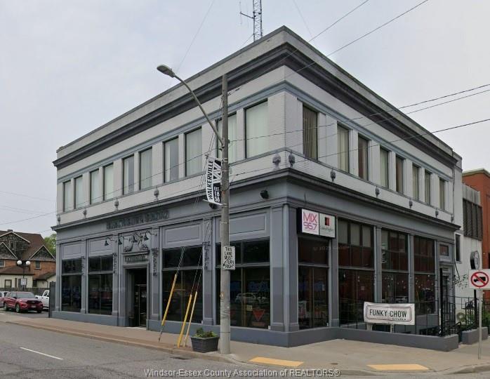 MLS# 26012560: 2090 WYANDOTTE Street Unit# 200, Windsor, Canada