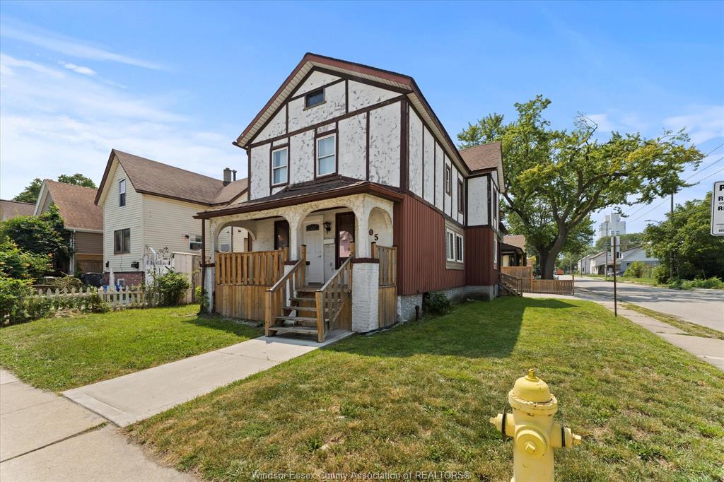 MLS# 26012659: 205 PARENT Avenue, Windsor, Canada