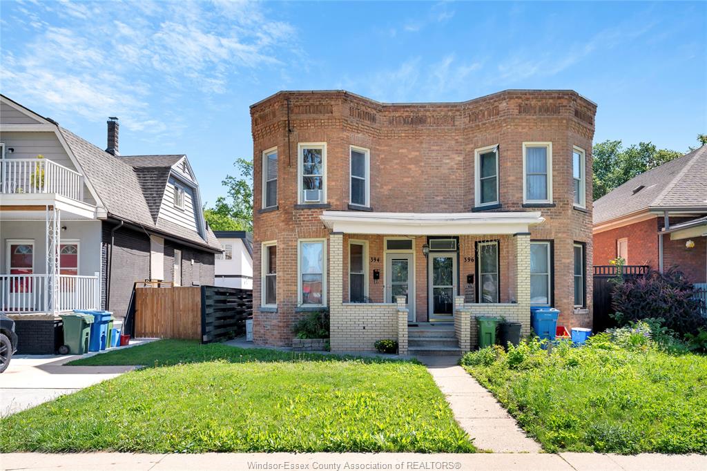 MLS# 26012704: 394 CAMERON Avenue, Windsor, Canada