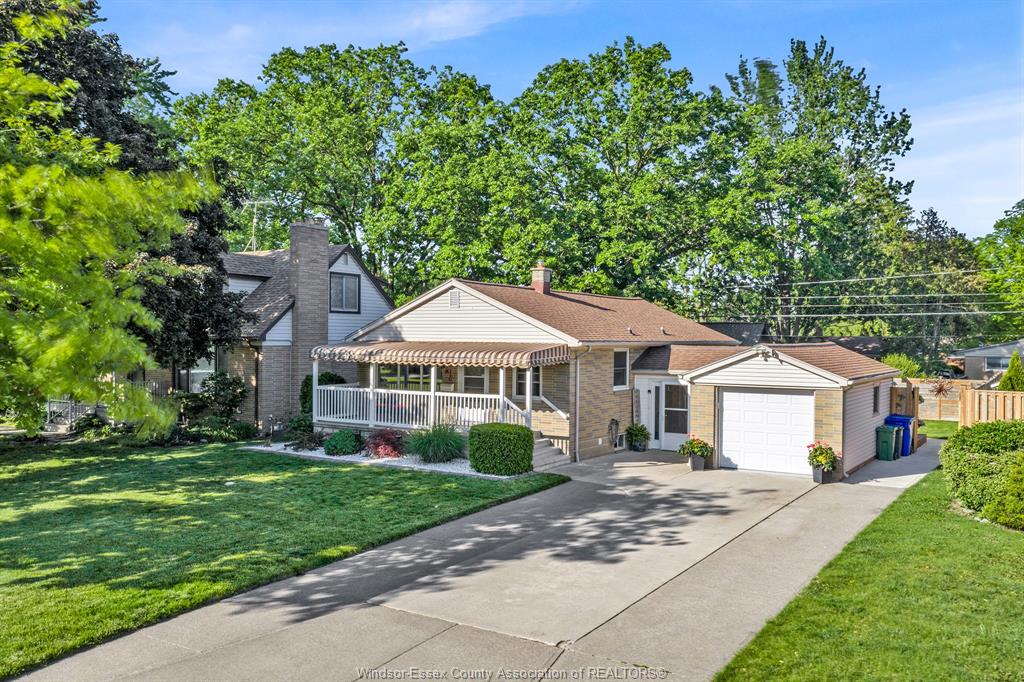 MLS# 26012735: 1218 EDWARD Avenue, Windsor, Canada