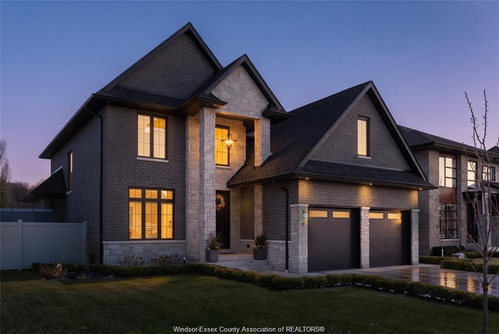 MLS# 26012734: 256 XAVIER Circle, Lakeshore, Canada