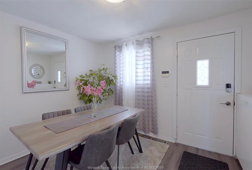 MLS# 26012747: 1073 pierre avenue, Windsor, Canada
