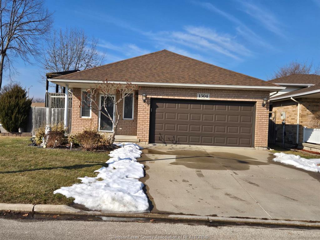 MLS# 26012773: 1504 FULLER, Windsor, Canada