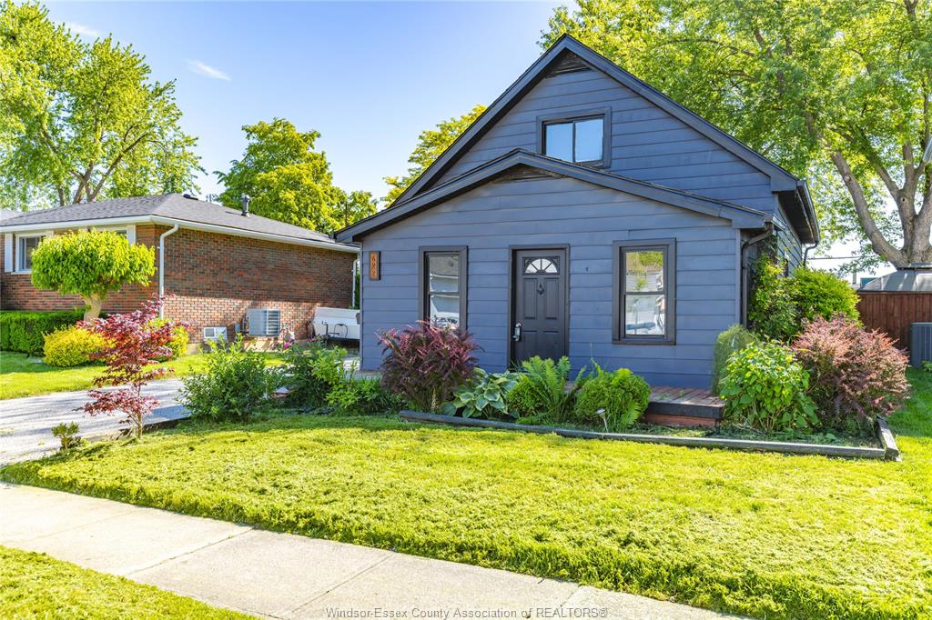 MLS# 26012774: 622 LABUTE, Tecumseh, Canada