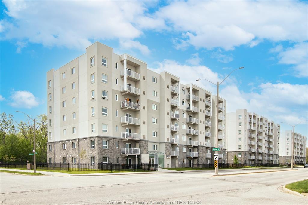 MLS# 26012814: 1675 BANWELL  Unit# 307, Windsor, Canada