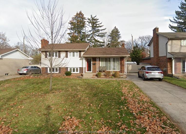 MLS# 26012816: 3240 ASKIN Avenue Unit# LOWER, Windsor, Canada