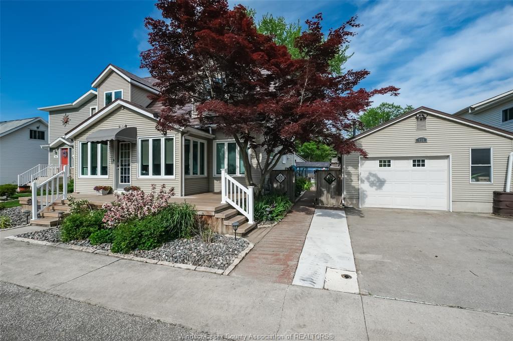 MLS# 26012848: 458 JOHN M, Windsor, Canada