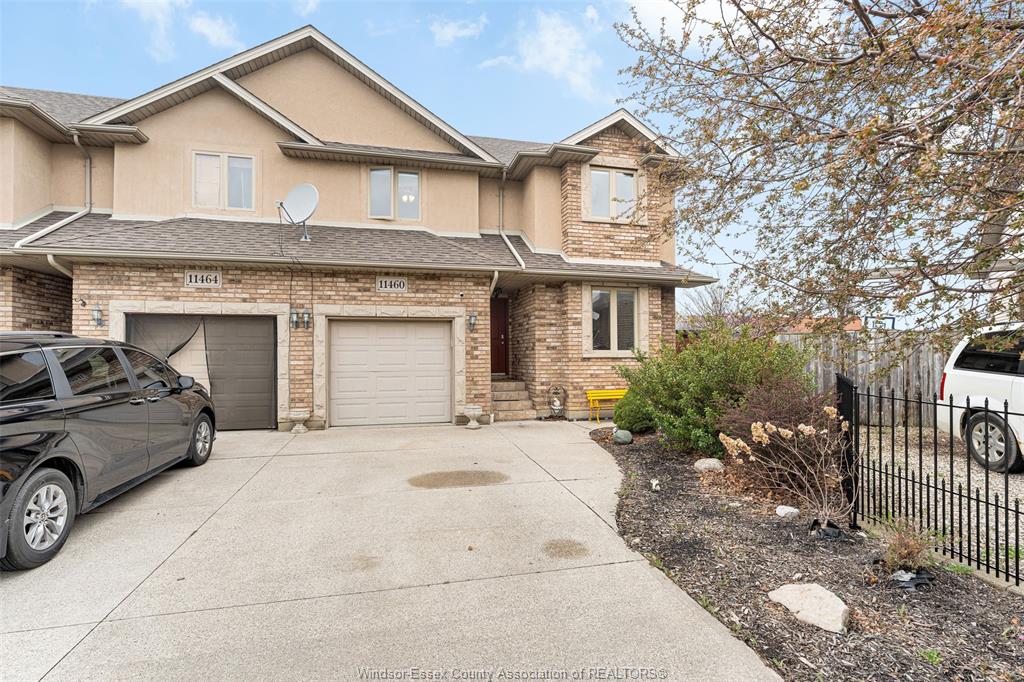MLS# 26012853: 11460 TIMBER BAY Crescent, Windsor, Canada