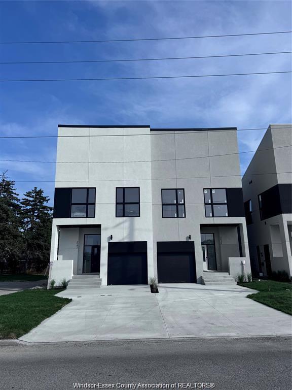 MLS# 26012865: 2041 SENECA Street, Windsor, Canada