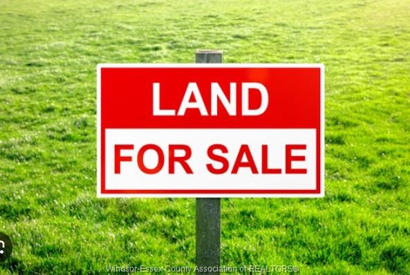 MLS# 26012929: 405 PARK Street, Chatham, Canada